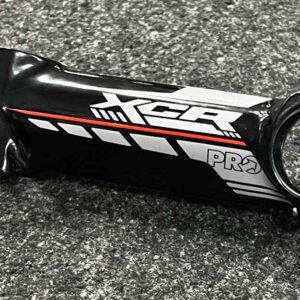 Pro XCR alu noir/rouge 120mm 5°